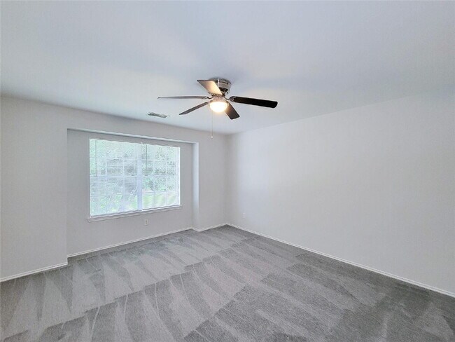 Building Photo - 6 Bedroom Home for Rent in Katy TX 77449 | Westfield | 3.5 Baths | 2-Car Garage