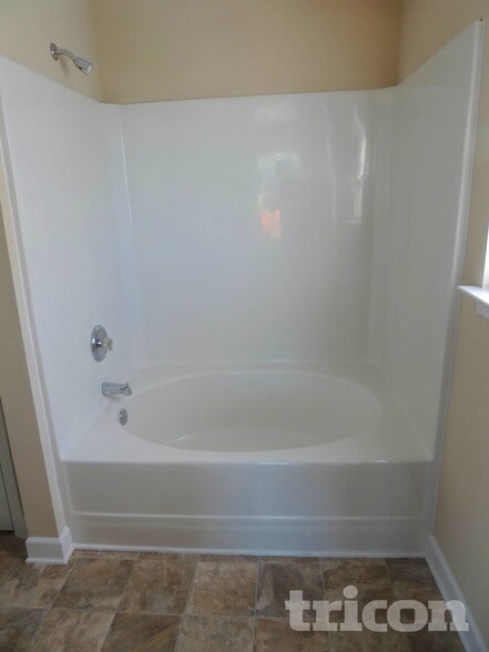 Building Photo - 917 Redford Ln