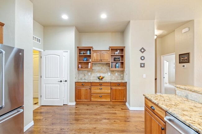 Building Photo - 12916 Cupcake Heights