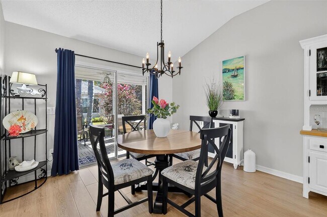 Building Photo - 1950 Alistar Ct