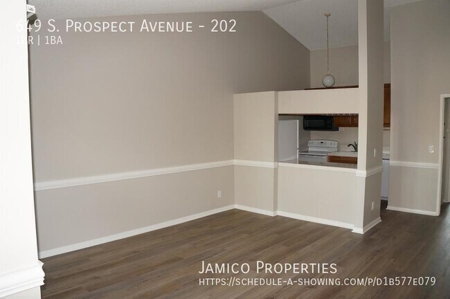 Building Photo - 649 S Prospect Ave