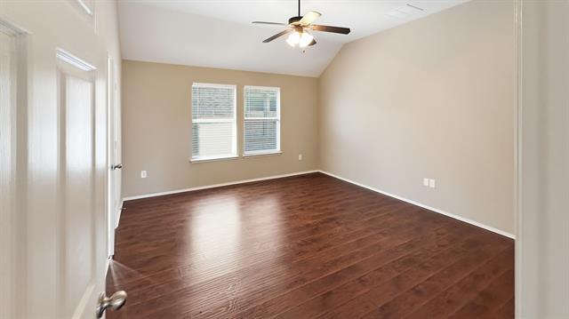 Building Photo - 15513 Landing Creek Ln