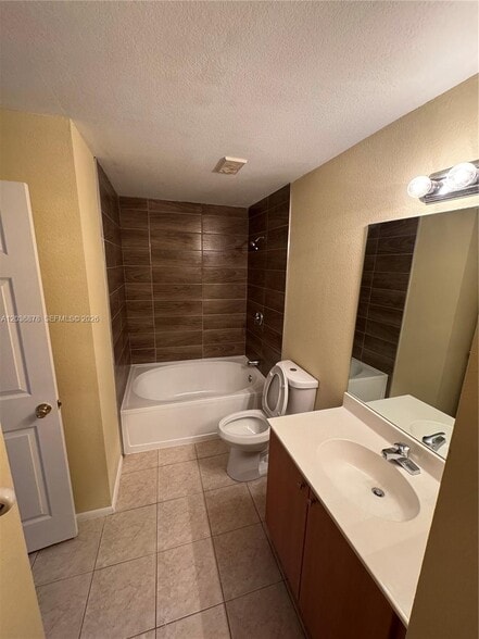 Building Photo - 1745 Palm Cove Blvd