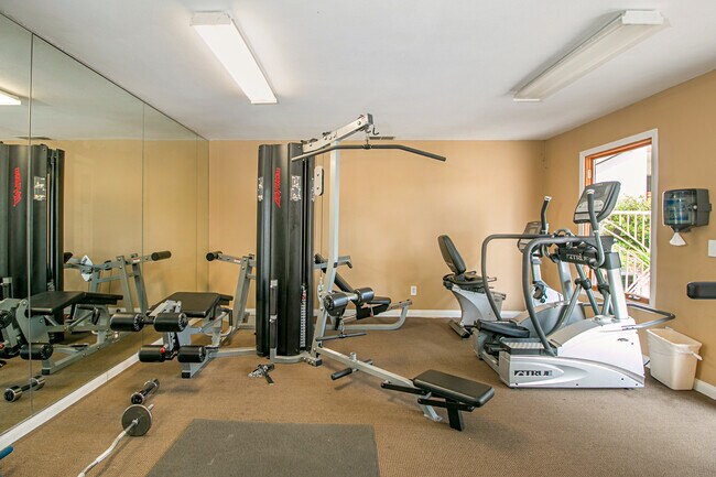 Building Photo - 1780 S El Camino Real