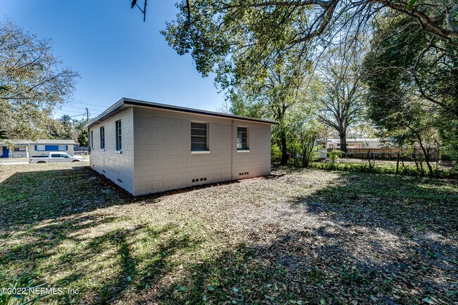 Building Photo - 3668 Jammes Rd