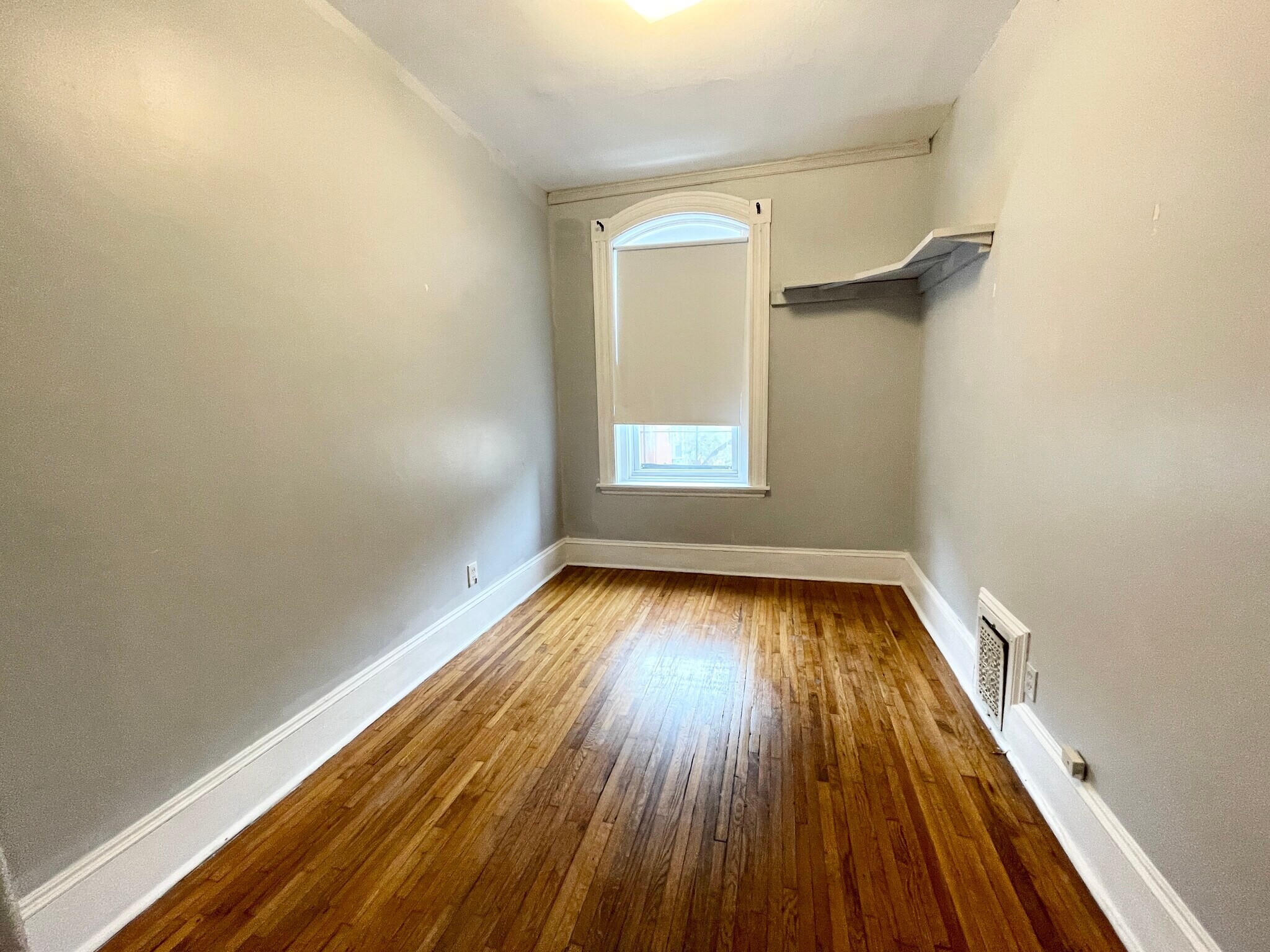 Building Photo - 76 Saint Stephen St