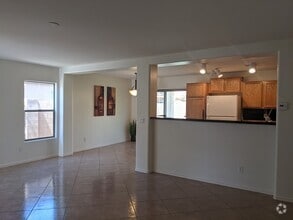 Building Photo - 1242 W Roosevelt Ave