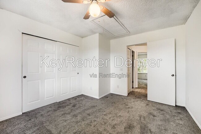 Building Photo - 1270 S Idalia St