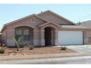 Building Photo - 14252 Smokey Point Dr