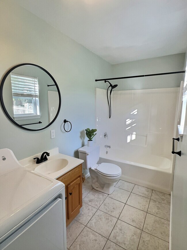 Building Photo - 35 Morgans Run