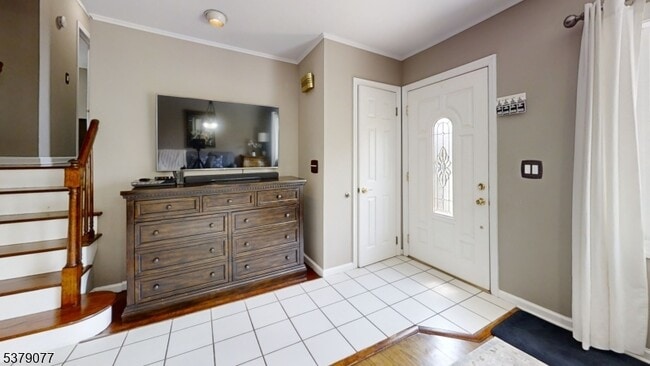 Building Photo - 827 Savitt Pl
