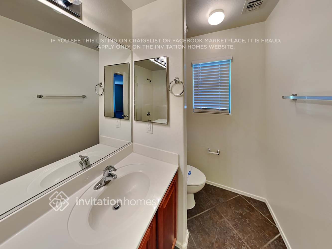 Building Photo - 2898 S Arroyo Ln