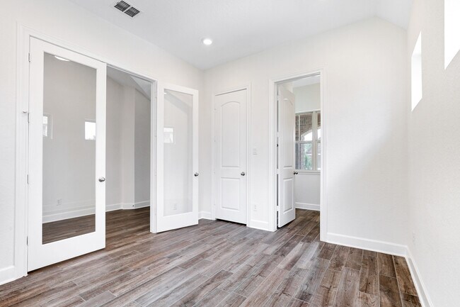 Building Photo - 8626 Glass Gem Dr