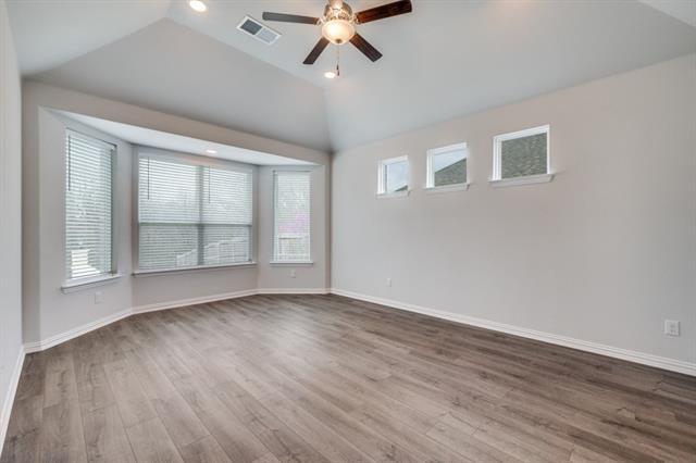 Building Photo - 632 Lake Cove Dr