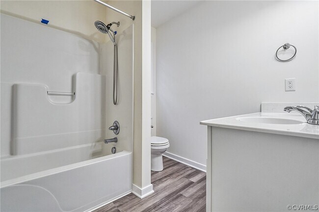 Building Photo - 5949 Autumnleaf Dr