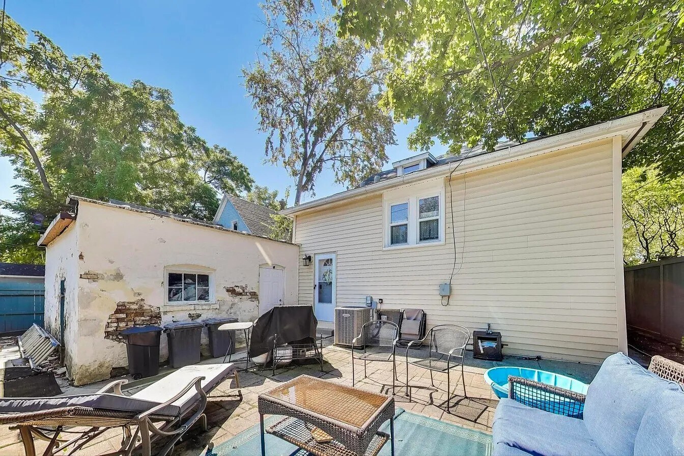 Building Photo - 869 N McKinley Rd