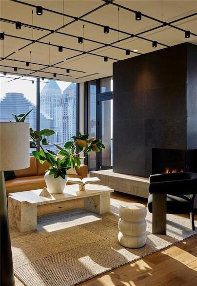 Building Photo - 1081 Juniper St NE