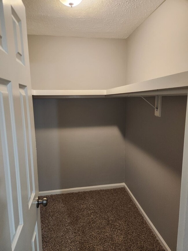 Building Photo - **Available to view in March** Beautifully Updated Home in Georgetown