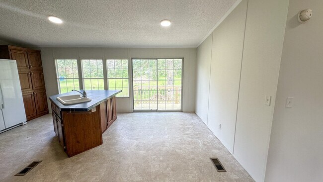 Building Photo - 11758 E Old Oak Trail