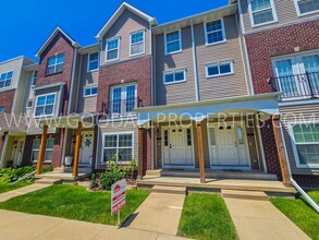Building Photo - 9140 Greenspire Dr