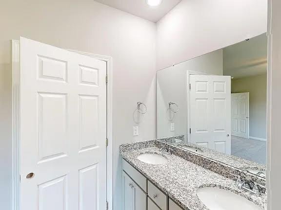 Building Photo - 225 Swinson Dr