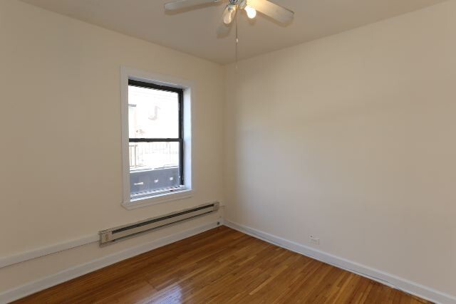 Building Photo - 3731 N Pine Grove Ave