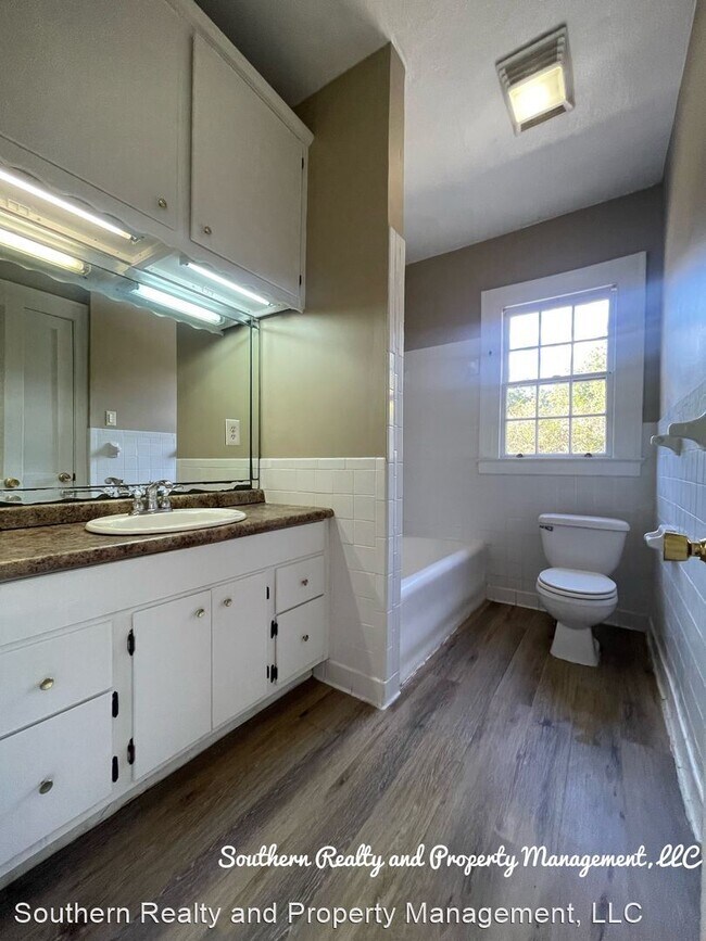 Building Photo - 2 br, 1 bath House - 1729 Madison Avenue