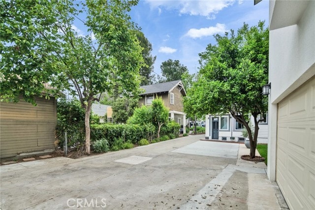 Building Photo - 1969 Fletcher Ave