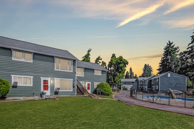Building Photo - Echo Glen Apartments