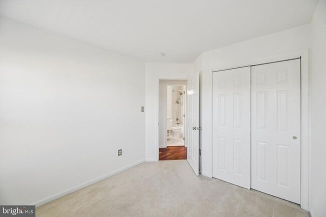 Building Photo - 6330 James Harris Way