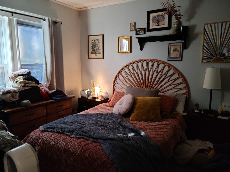 Building Photo - 15 Langley Rd