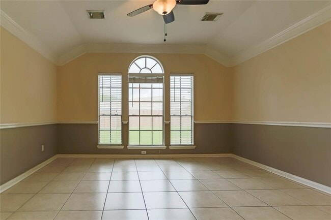 Building Photo - 1814 Senca Springs Ct