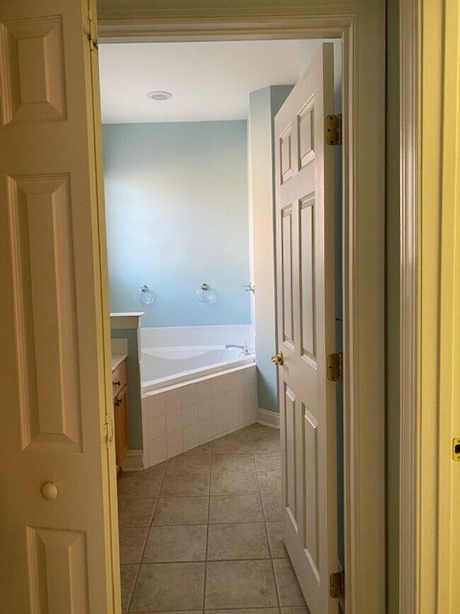 Building Photo - Magnolia Greens - Leland