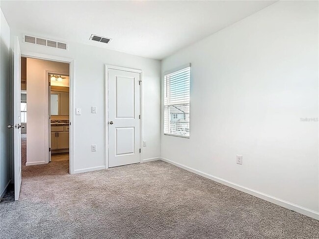 Building Photo - 373 Grand Pne Ln