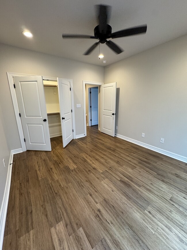 Building Photo - 5100 Westgate Ln