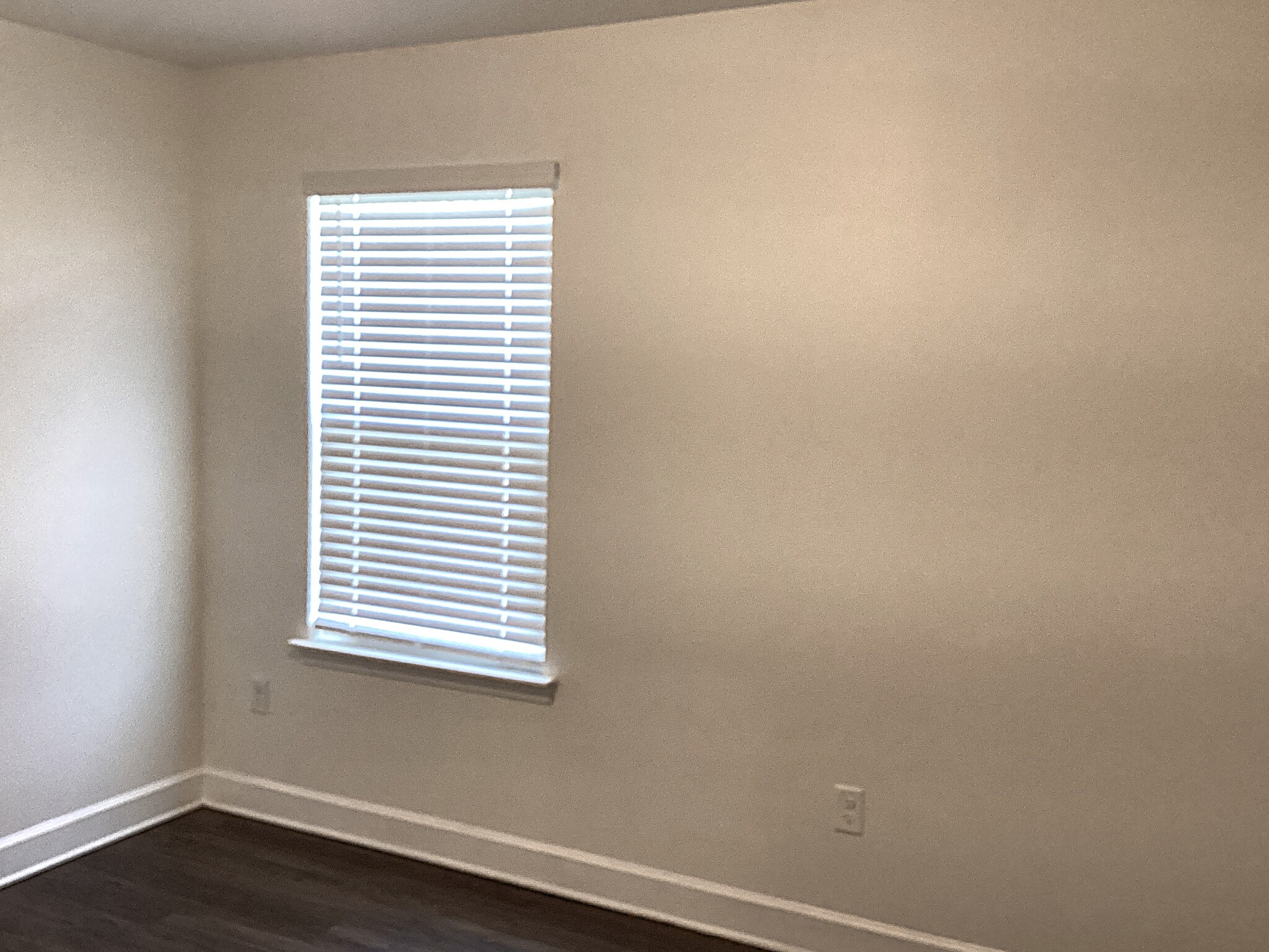 Building Photo - 1807 Silver Point