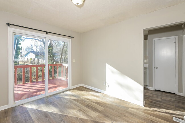 Building Photo - 4691 Big Valley Ct