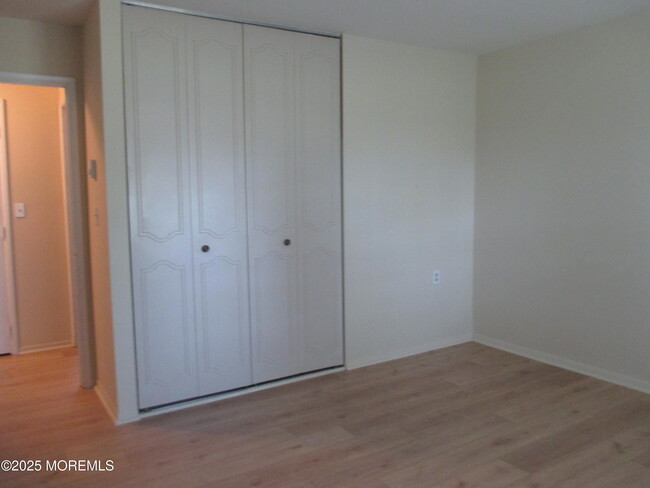 Building Photo - 1236D Hamilton Ct
