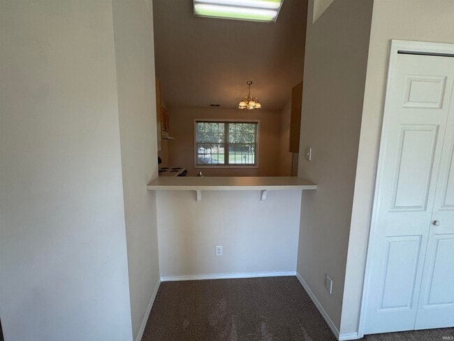 Building Photo - 7131 Greenlake Dr