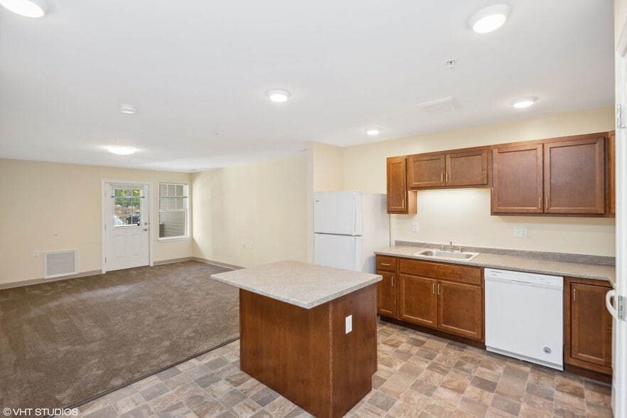 Interior Photo - Clark Brook Apartments