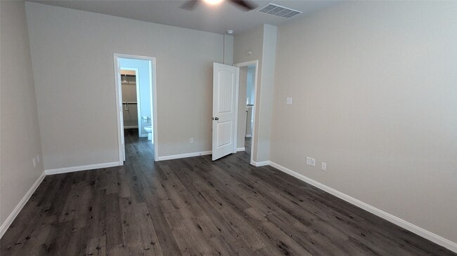 Building Photo - 23607 Lady Capulet Dr