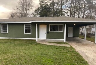 Building Photo - 3617 Clayton Dr