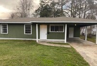 Building Photo - 3617 Clayton Dr