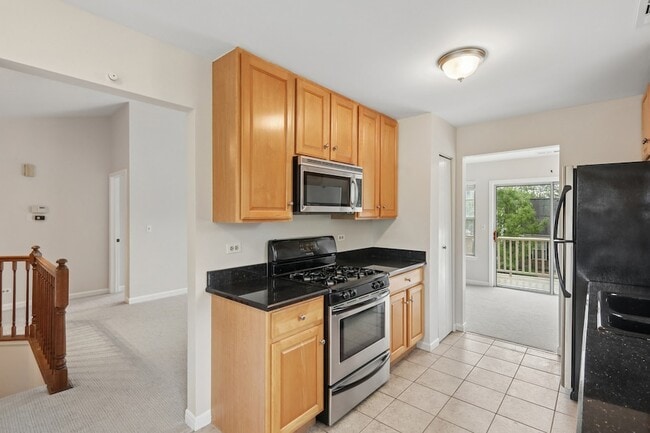 Building Photo - 1242 S Wellington Ct