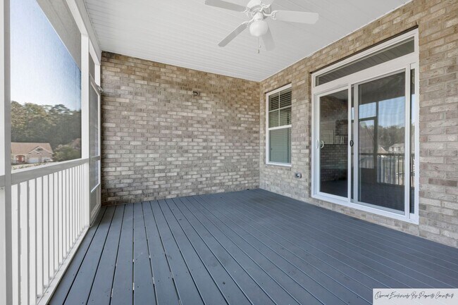 Building Photo - ONE STORY EXECUTIVE HOME READY FOR YOU IN REGATTA FOREST