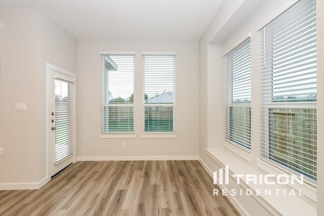 Building Photo - 2423 Cohorn Trl