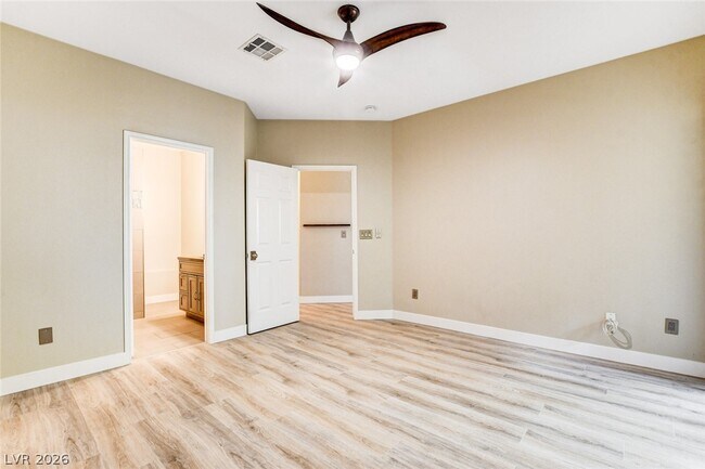 Building Photo - 8729 Red Brook Dr