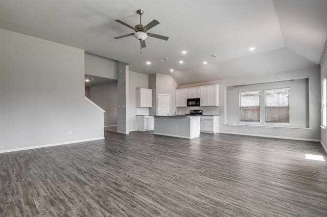 Building Photo - 1808 Fox Glove St