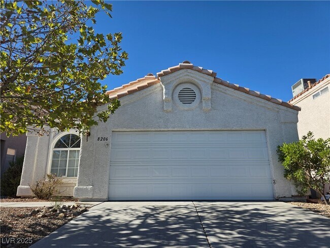Building Photo - 8206 James Grayson Dr