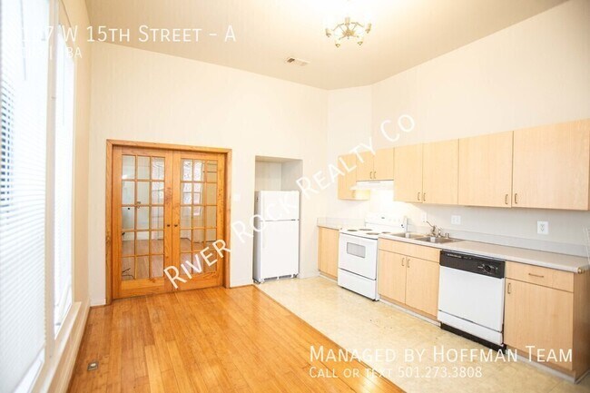Building Photo - 117 W 15th St